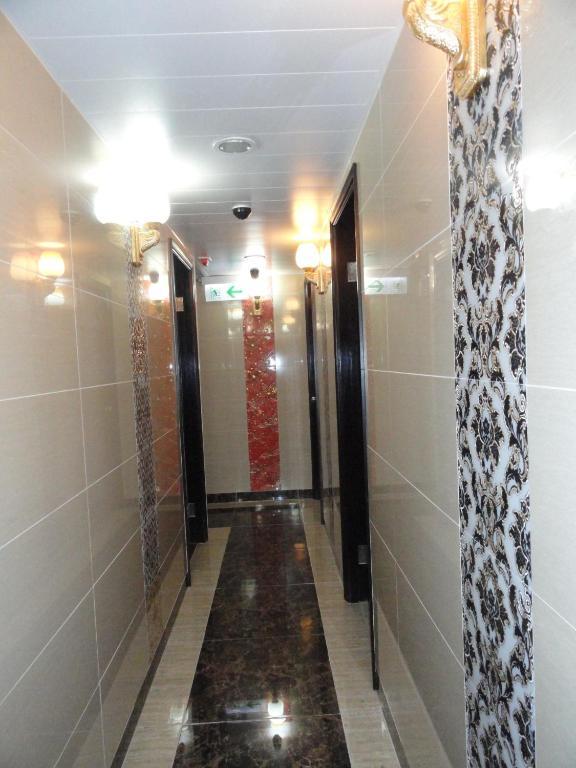 Budget Hostel Block D 10Th Floor Хонконг Екстериор снимка
