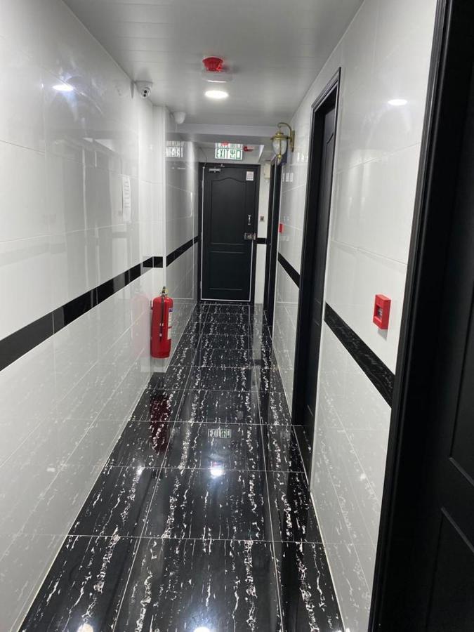 Budget Hostel Block D 10Th Floor Хонконг Екстериор снимка
